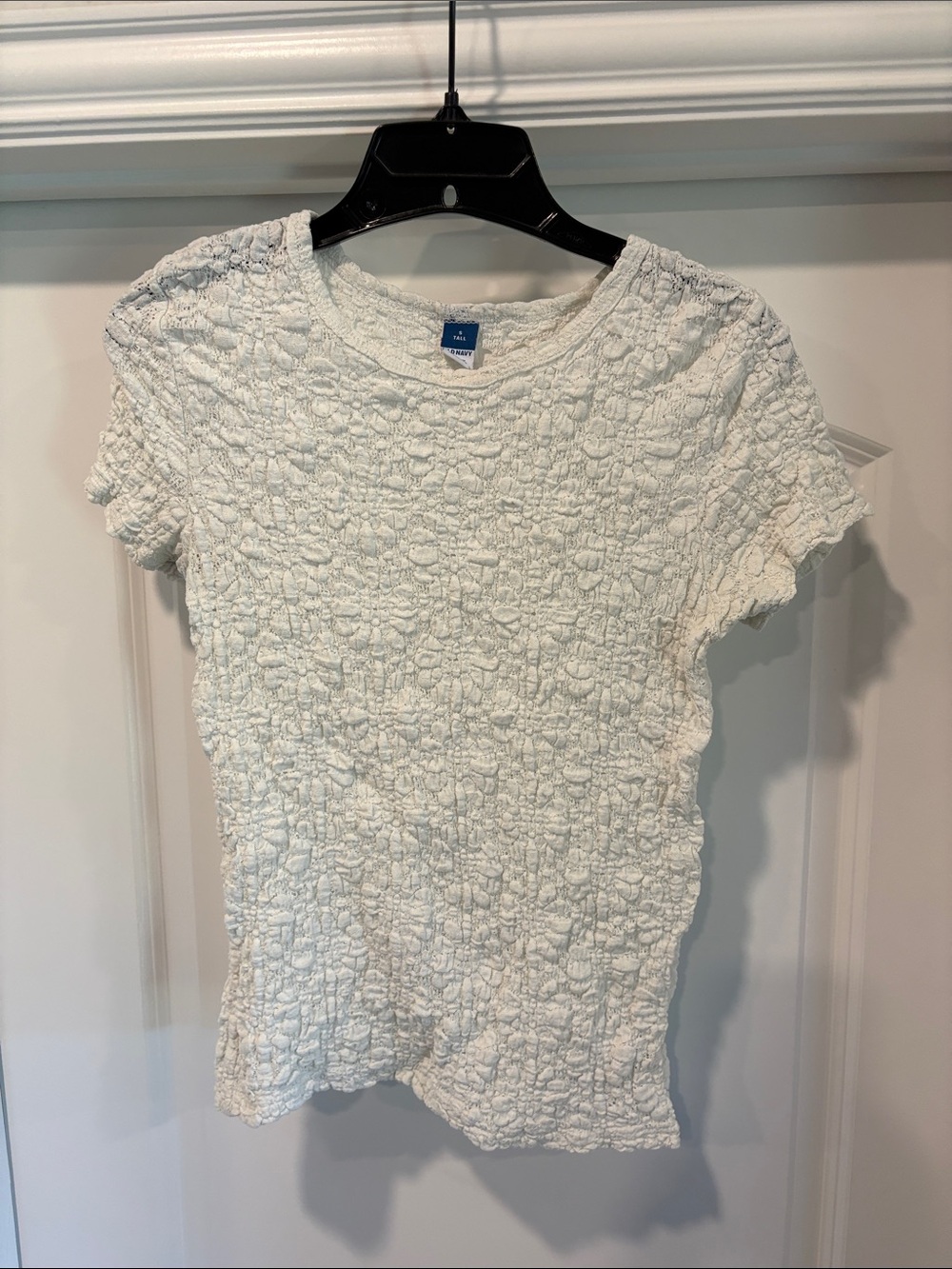 Old Navy White Textured Short Sleeve Tee